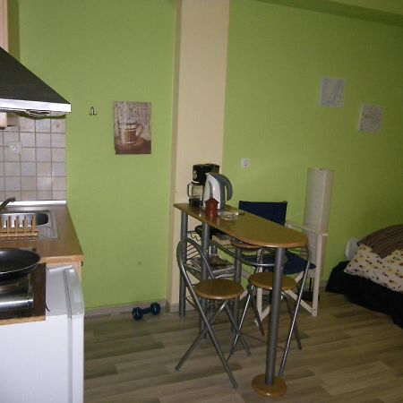 סלוניקי Homy Cozy Studio Towards The Centre מראה חיצוני תמונה